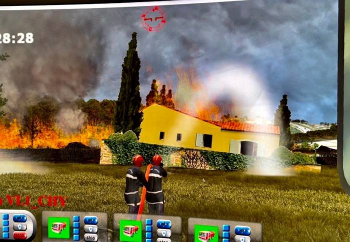 manichetta antincendio per realtà virtuale